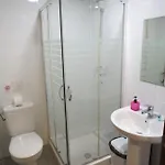 佩蒂特普里塞普旅馆 招待所 3*