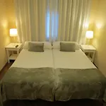 佩蒂特普里塞普旅馆 3*