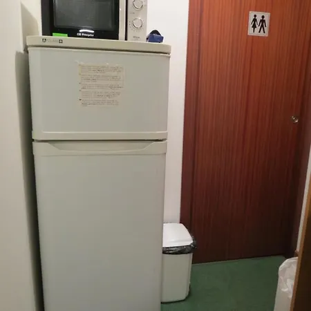 招待所 佩蒂特普里塞普旅馆 2*